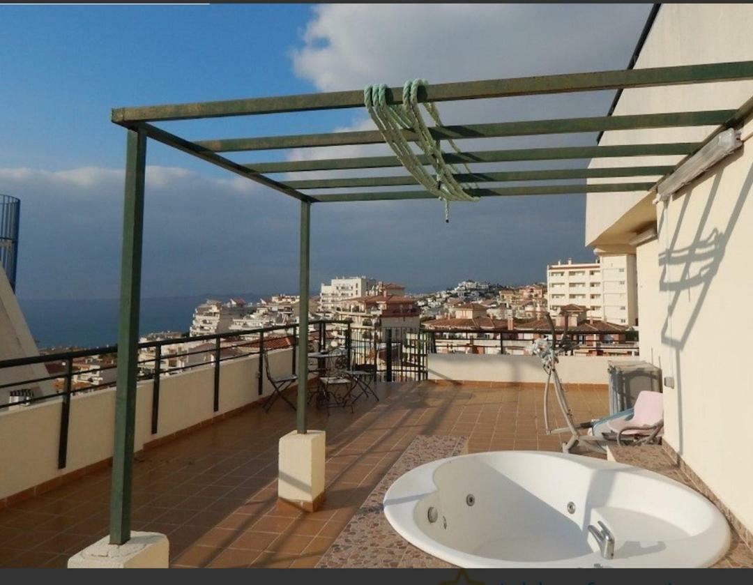 Atico 3 Habitaciones Benalmadena Costa Con Jacuzzi Y Barbacoa Privado Экстерьер фото